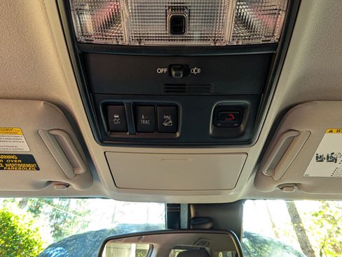 Used 2023 Toyota 4Runner SR5 image 17