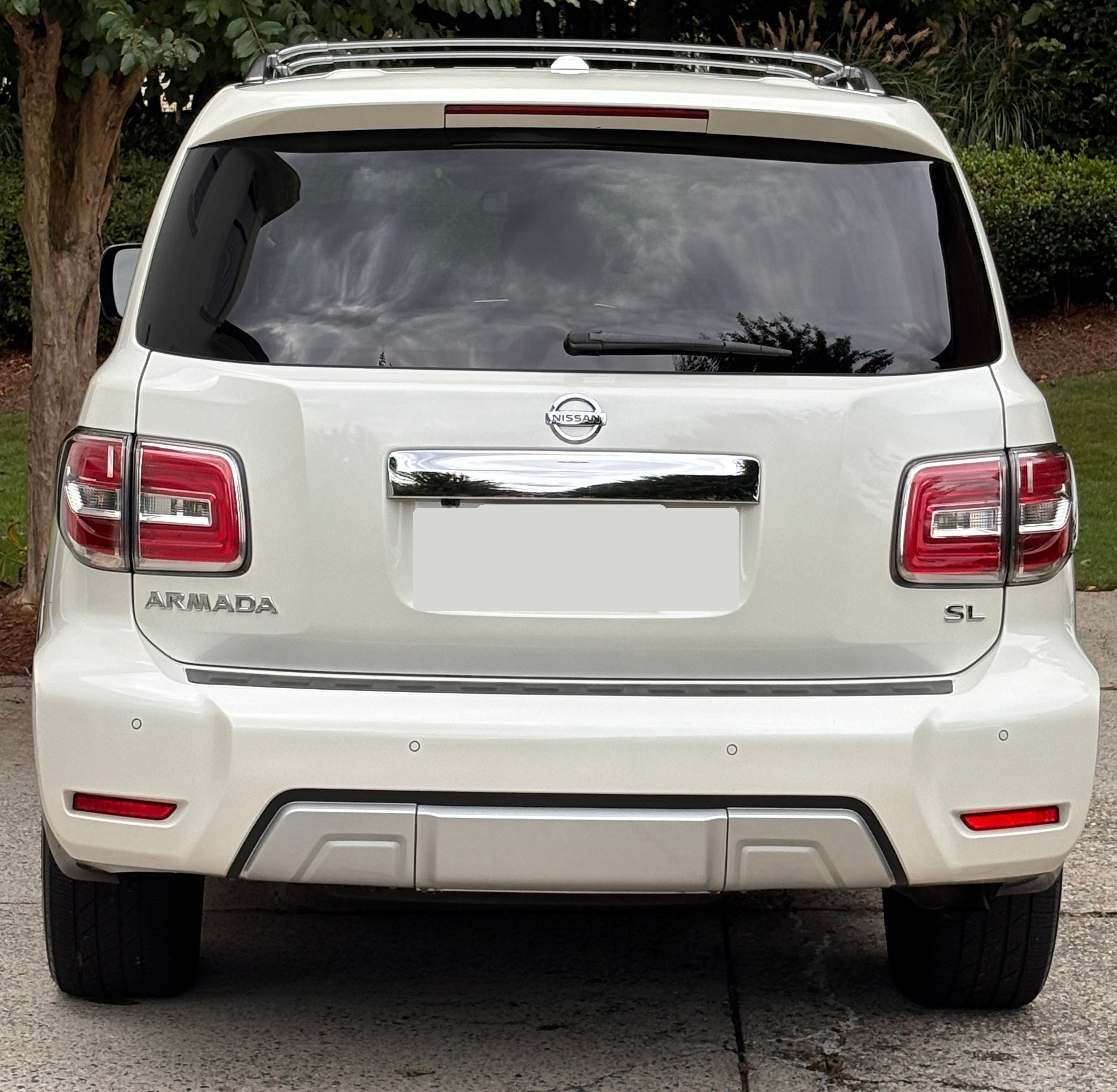 Used 2018 Nissan Armada SL w/ Premium Package RWD image 6