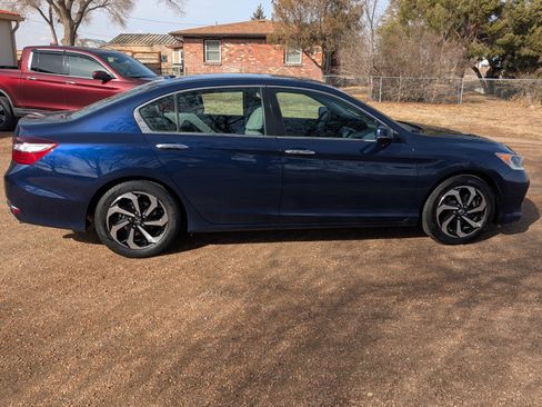 Used 2016 Honda Accord EX-L image 5