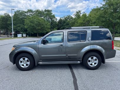 Used 2005 Nissan Pathfinder XE
