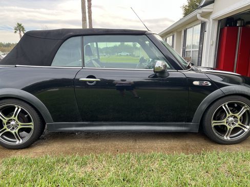 Used 2005 MINI Cooper S image 2