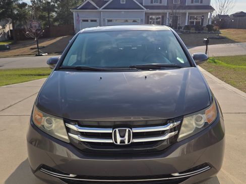 Used 2016 Honda Odyssey EX-L image 2
