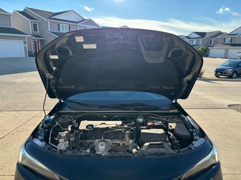 Used 2023 Honda Civic Sport image 8