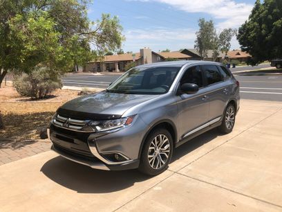 Used 2018 Mitsubishi Outlander ES
