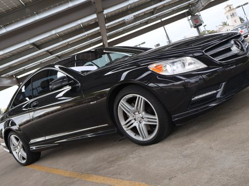 Used 2013 Mercedes-Benz CL 550 4MATIC image 12