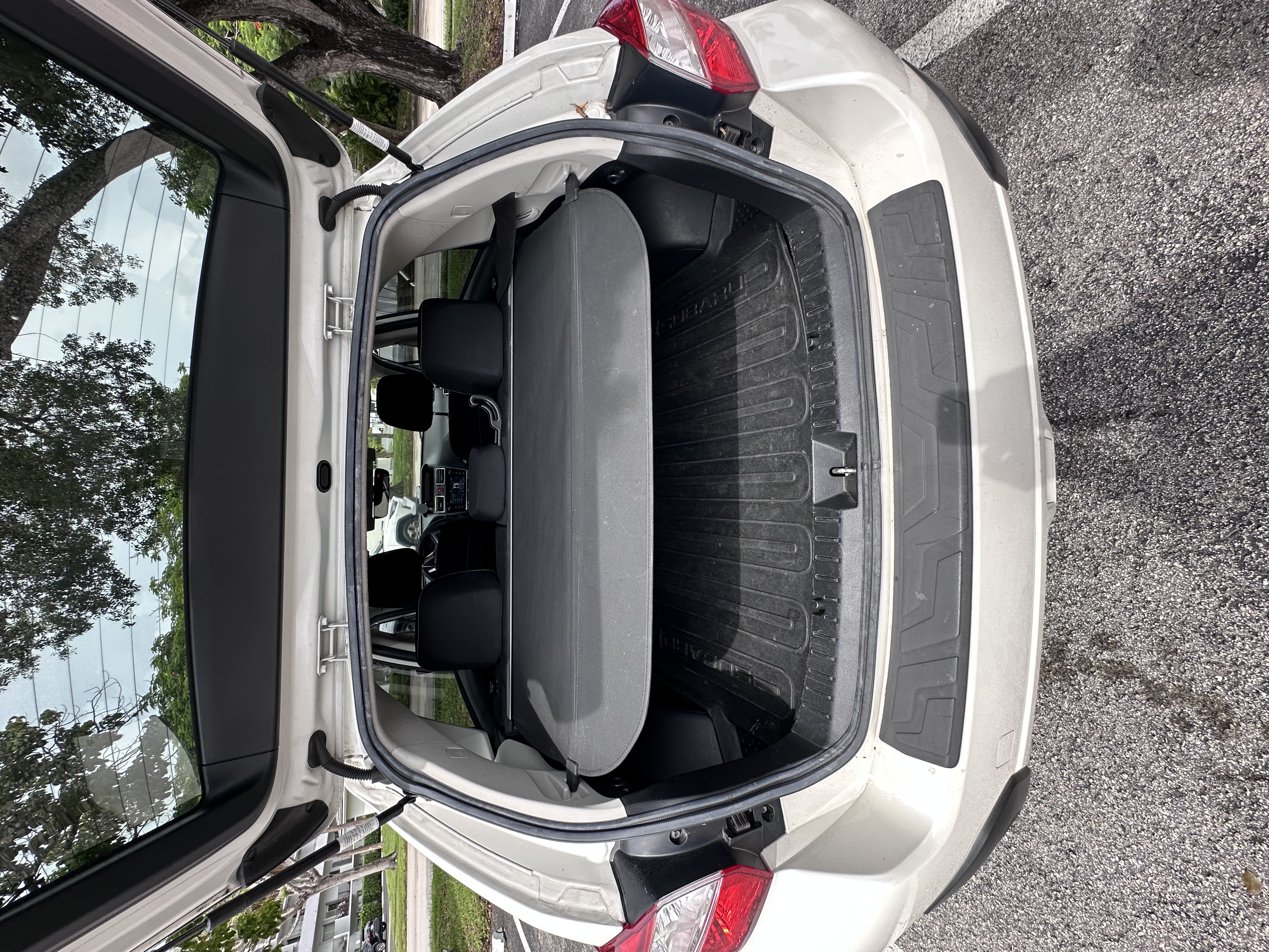 Used 2017 Subaru Crosstrek 2.0i Premium AWD/4WD image 6