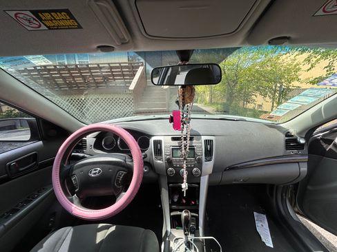 Used 2009 Hyundai Sonata GLS w/ Popular Equipment Pkg 2 FWD image 6