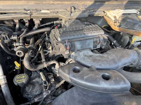 Used 2006 Ford F250 XL image 25