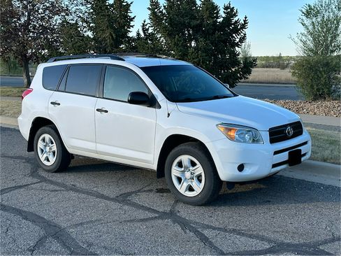 Used 2006 Toyota RAV4 4WD image 12