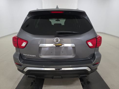 Used 2019 Nissan Pathfinder S FWD image 6
