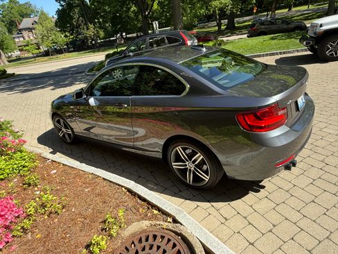 Used 2017 BMW 230i xDrive Coupe AWD/4WD image 1