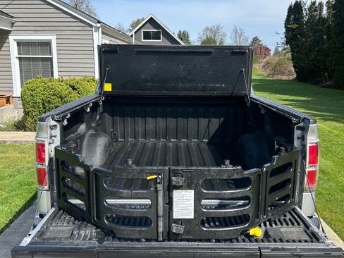 Used 2014 Ford F150 Limited image 9