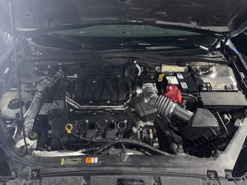 Used 2010 Mercury Milan Premier image 19