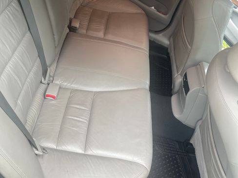 Used 2012 Honda Accord EX-L image 9