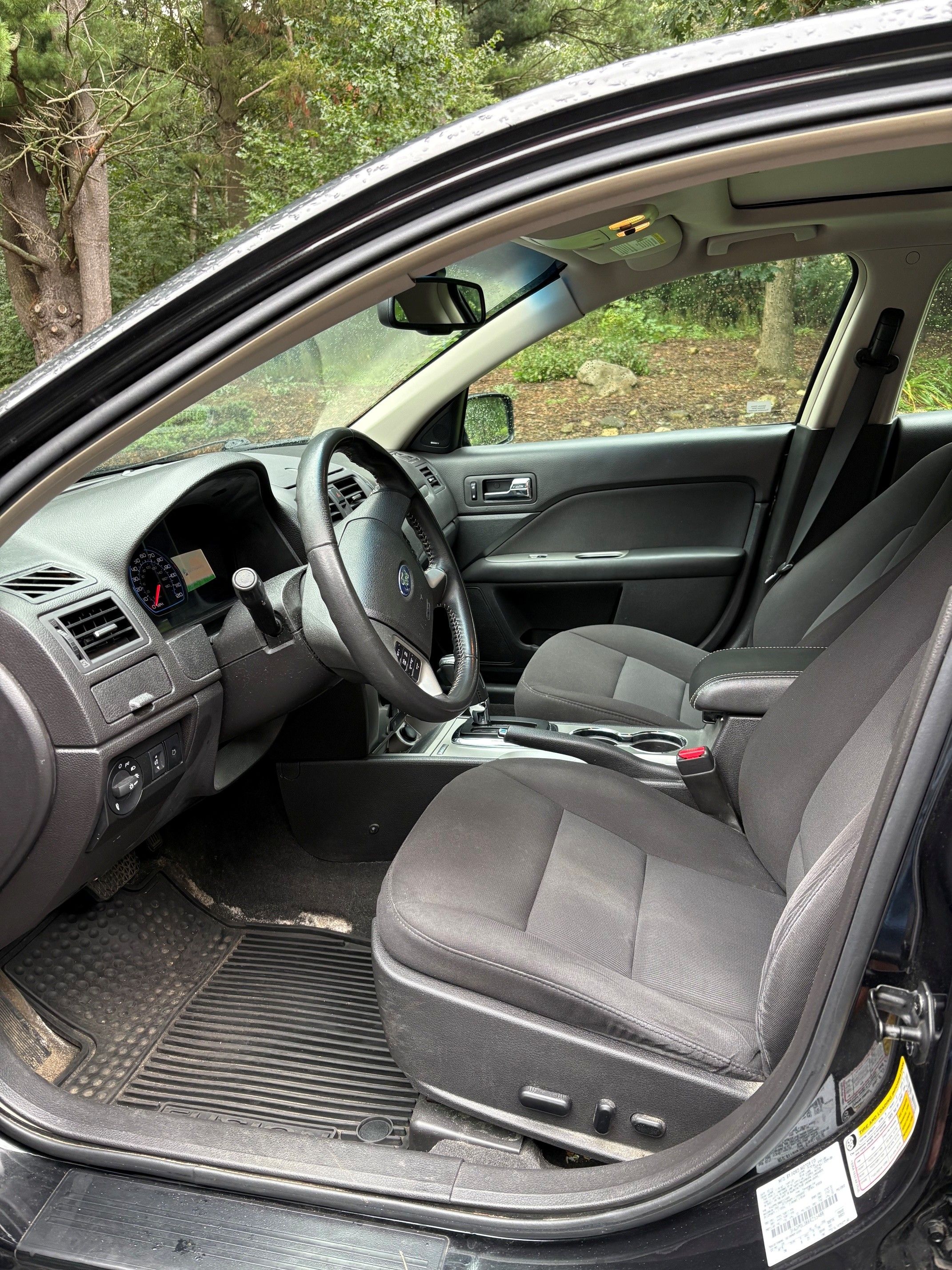 Used 2011 Ford Fusion Hybrid w/ 501A Rapid Spec Order Code FWD image 6