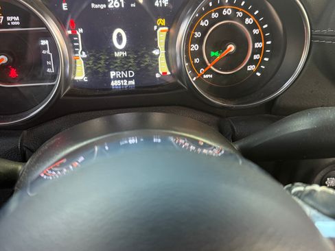 Used 2021 Jeep Gladiator Overland w/ Popular Equipment Package image 9