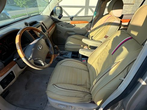 Used 2005 Lexus GX 470 image 8