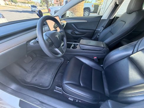 Used 2023 Tesla Model 3 Standard Range RWD image 17