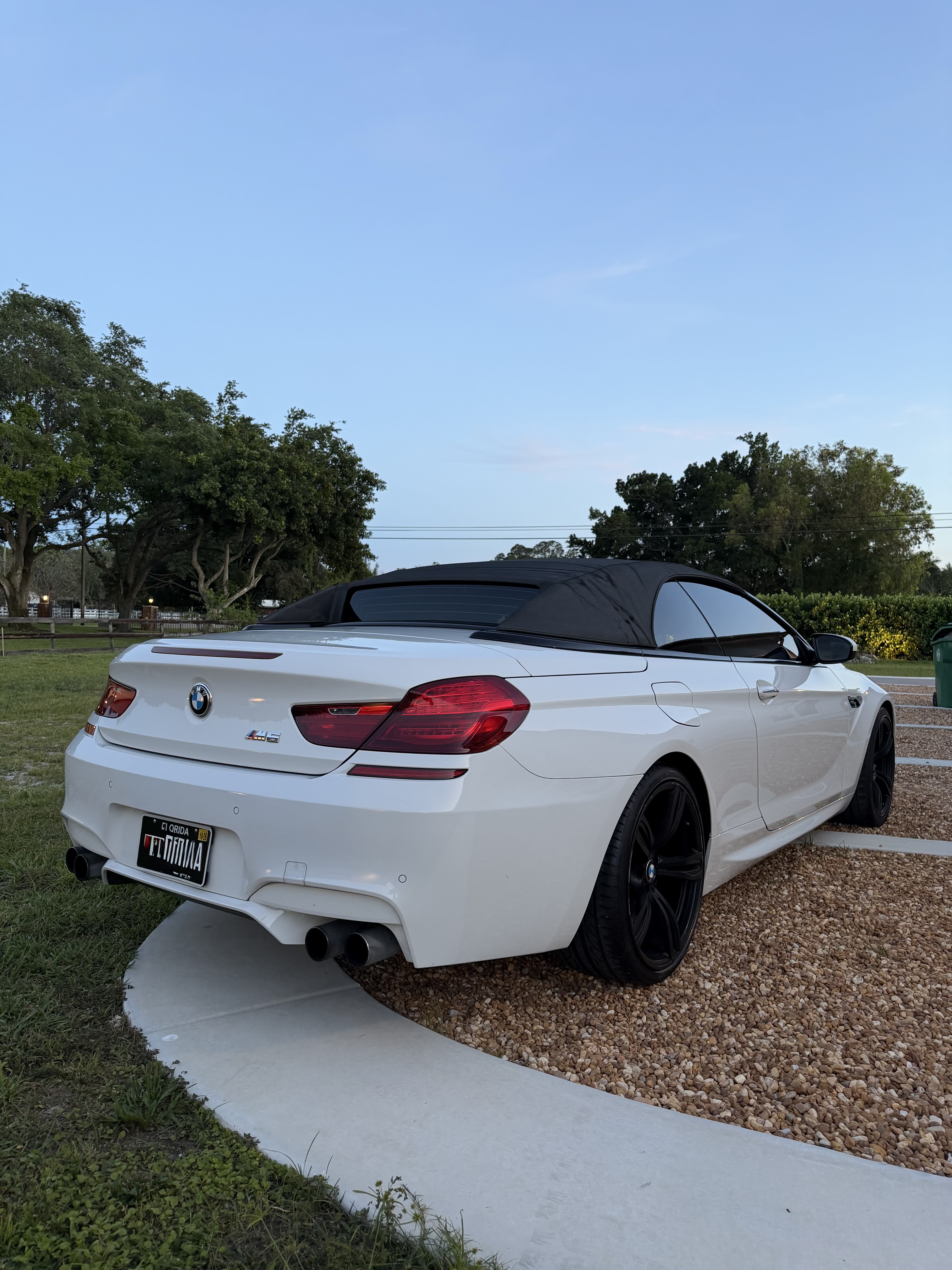 Used 2014 BMW M6 Convertible RWD image 6