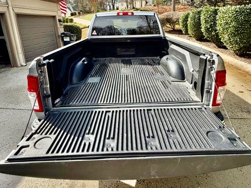 Used 2024 RAM 2500 Big Horn image 8