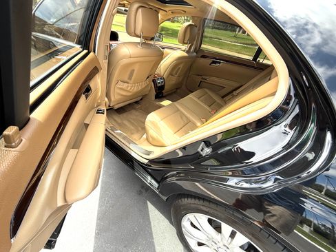 Used 2010 Mercedes-Benz S 400 image 15