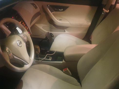 Used 2015 Nissan Altima 2.5 S w/ Power Driver Seat Package image 19