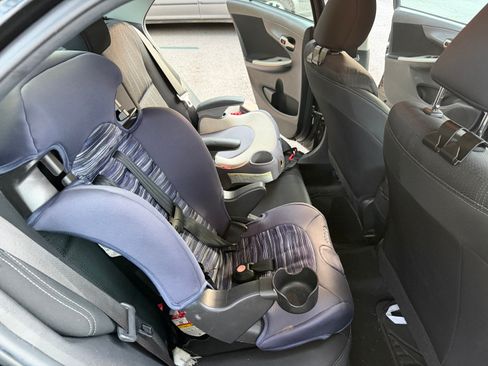 Used 2013 Toyota Corolla S w/ Premium Pkg FWD image 23