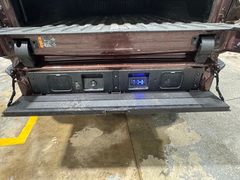Used 2024 GMC Sierra 3500 Denali Ultimate AWD/4WD image 21