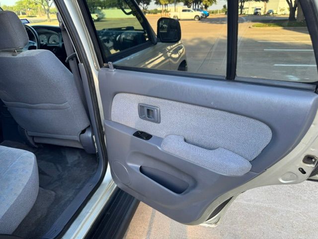 Used 2000 Toyota 4Runner 2WD image 10