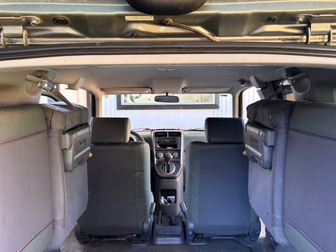 Used 2004 Honda Element LX image 8