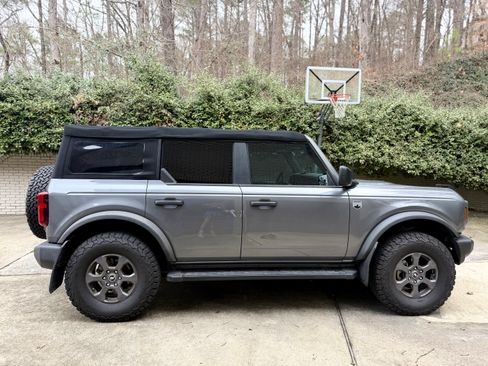 Used 2022 Ford Bronco Big Bend image 2