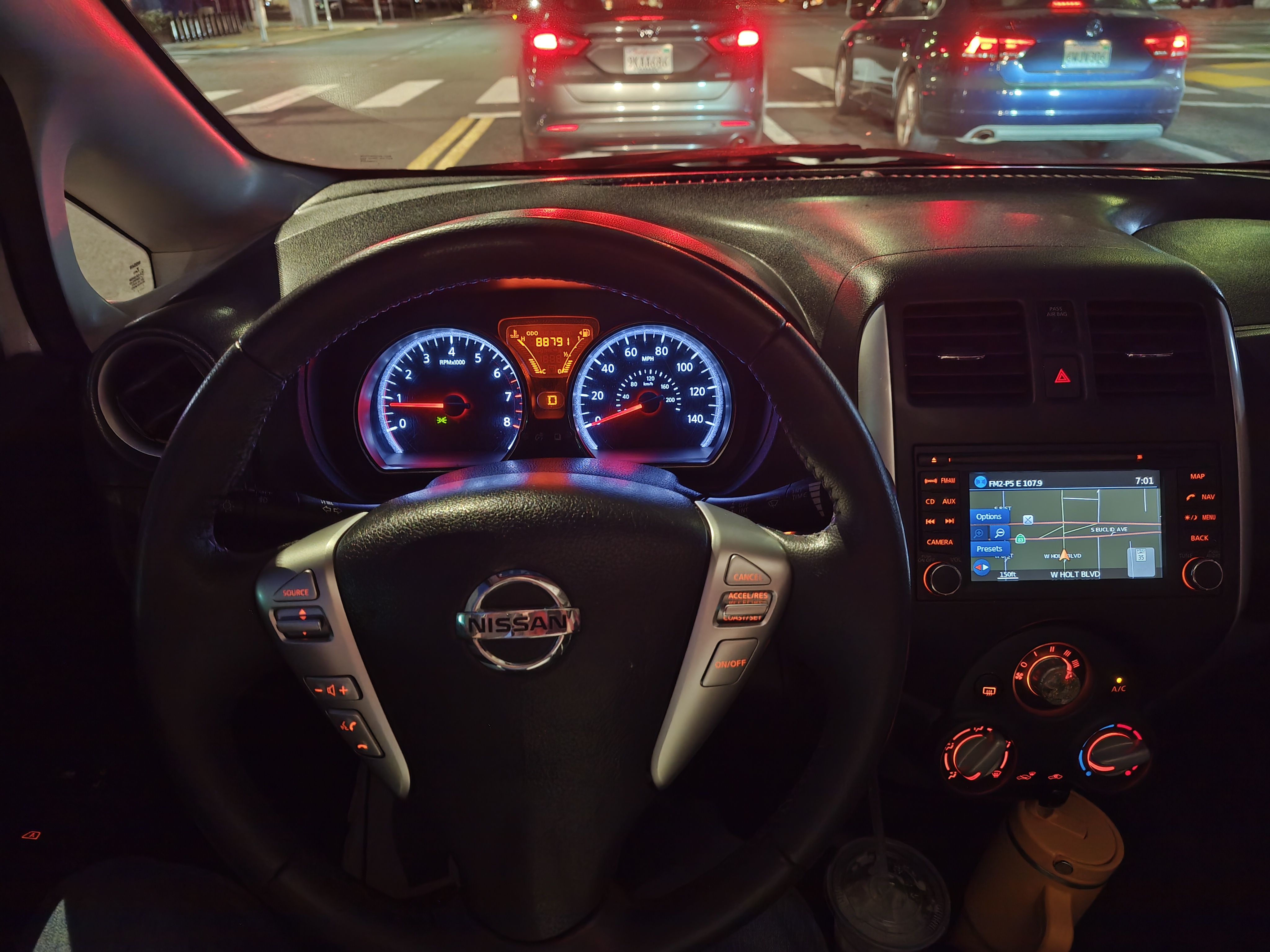 Used 2014 Nissan Versa Note SV w/ SL Package FWD image 23