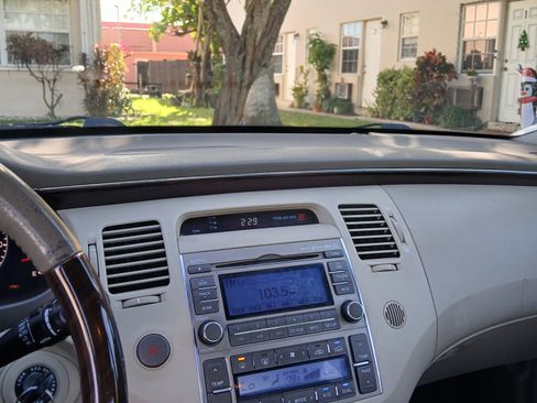 Used 2009 Hyundai Azera Limited w/ Ultimate Pkg 3 image 5