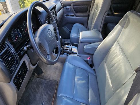 Used 2000 Toyota Land Cruiser image 31