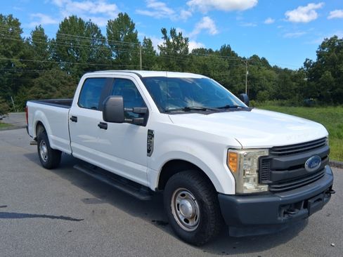 Used 2017 Ford F250 XL RWD image 23