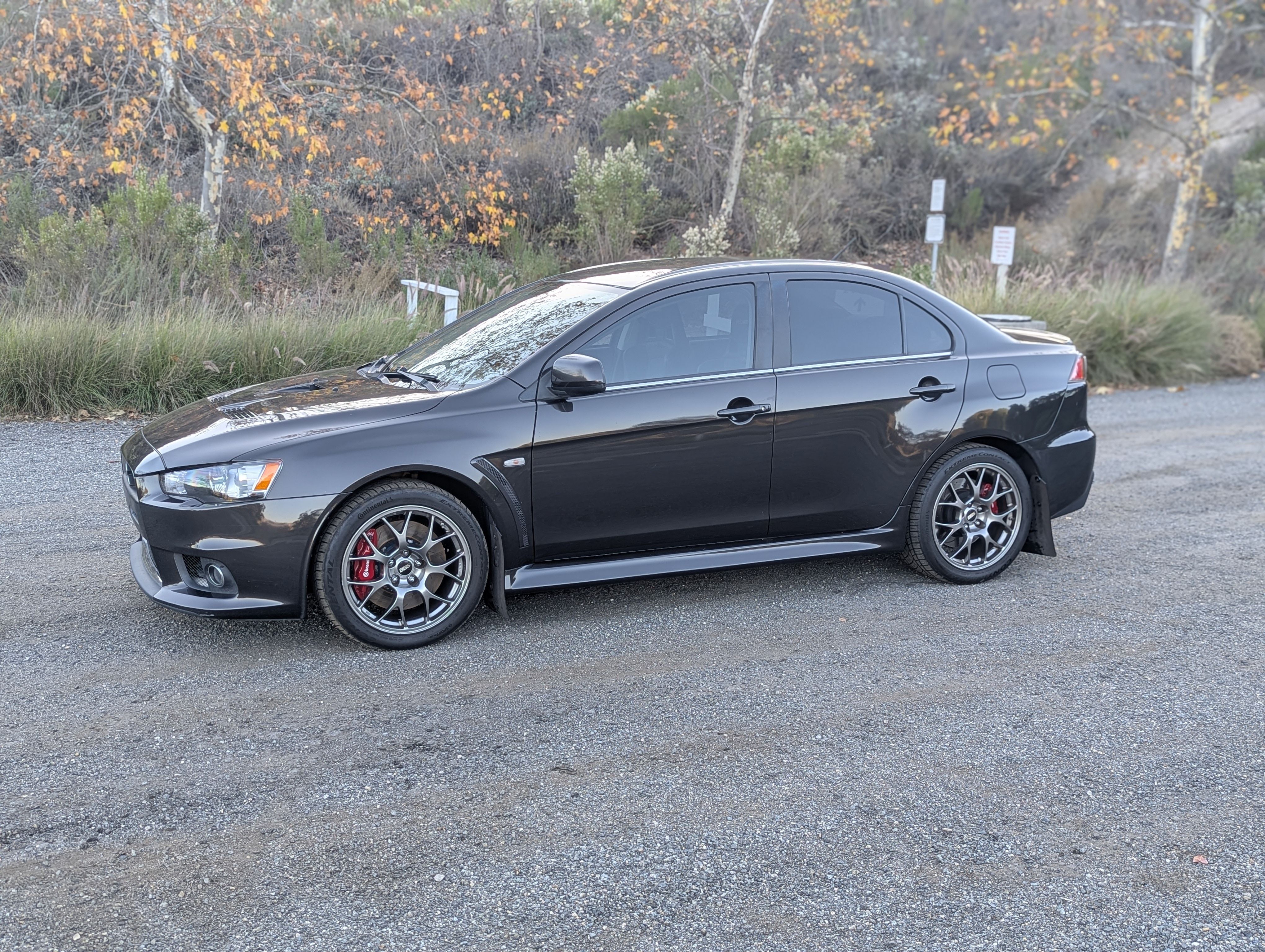 Used 2014 Mitsubishi Lancer Evolution MR AWD/4WD image 2