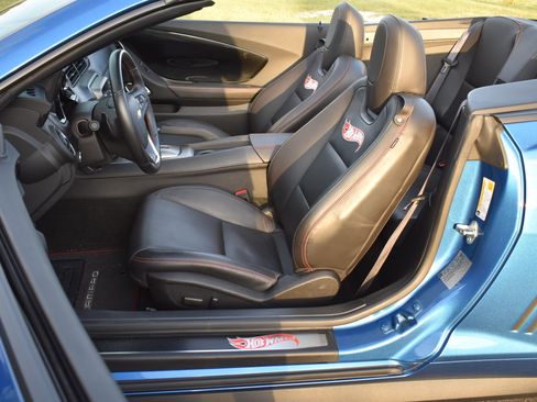 Used 2013 Chevrolet Camaro SS w/ Hot Wheels Special Edition RWD image 20