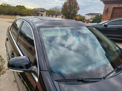 Used 2010 Volkswagen Jetta TDI FWD image 8