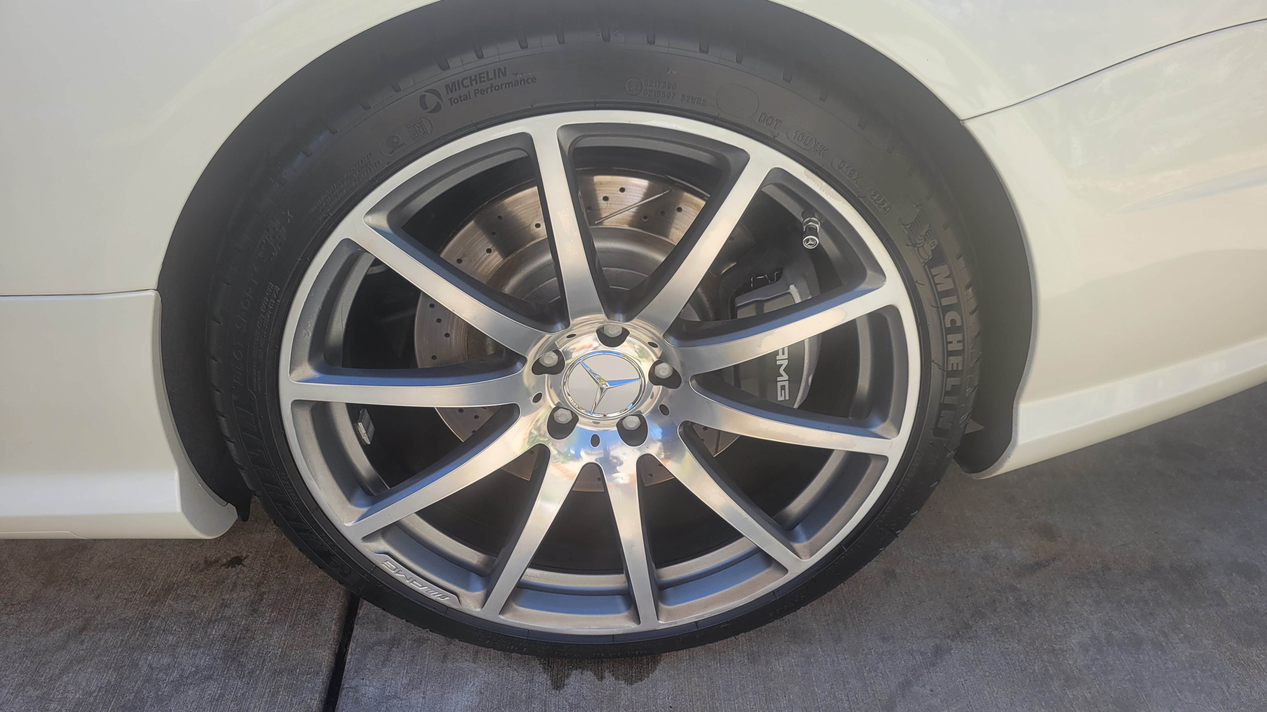 Used 2015 Mercedes-Benz SL 63 AMG image 10