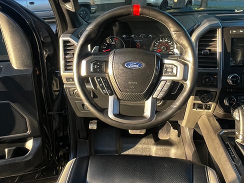Used 2017 Ford F150 Raptor w/ Equipment Group 802A Luxury AWD/4WD image 10