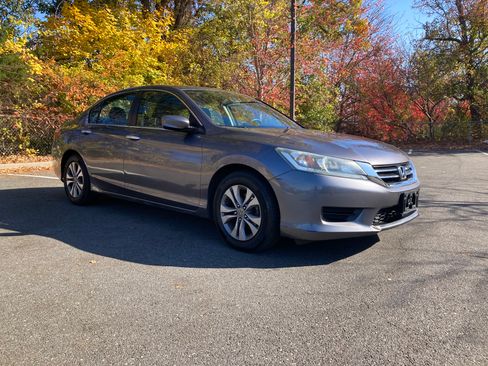 Used 2014 Honda Accord LX image 22
