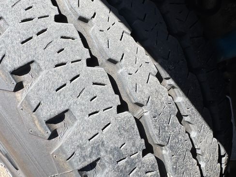 Used 2019 RAM 2500 Laramie image 13