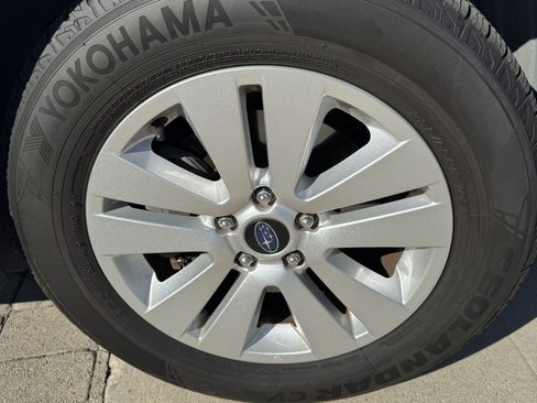 Used 2015 Subaru Outback 2.5i Premium AWD/4WD image 11
