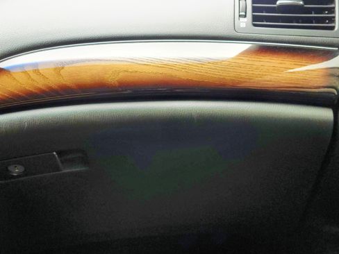 Used 2016 INFINITI Q70 L 3.7 w/ Deluxe Touring Package image 31