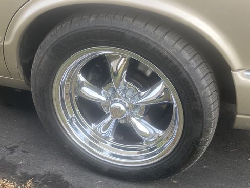 Used 2000 Jaguar XJ8 L image 4