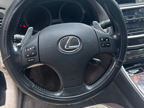 Used 2010 Lexus IS 250 RWD image 9