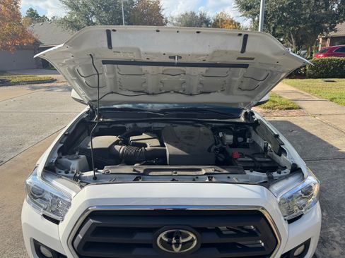 Used 2023 Toyota Tacoma SR5 image 6