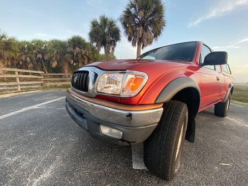 Used 2003 Toyota Tacoma PreRunner image 4