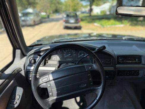 Used 1994 Ford Bronco image 10