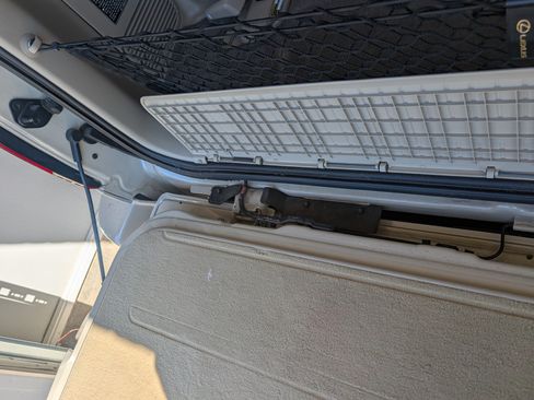 Used 2006 Lexus LX 470 4WD image 15